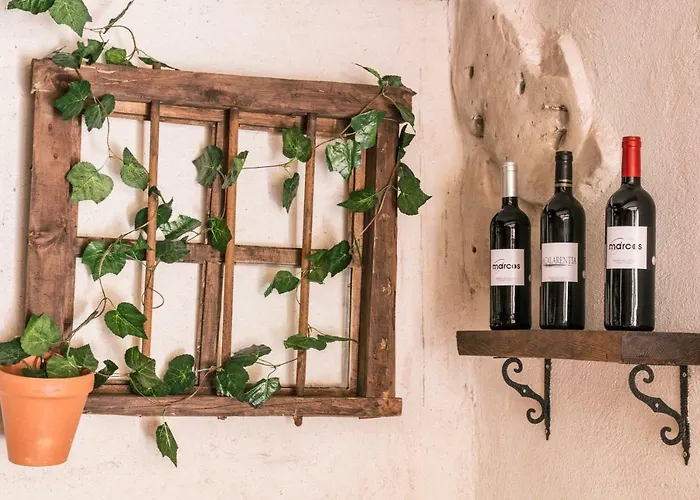 Casas La Muralla De Bodegas Marcos