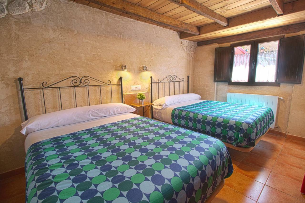 Casas La Muralla De Bodegas Marcos Holiday home Penafiel